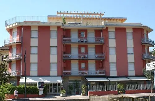 ***  Rta Doria Aparthotel Garda  Italië