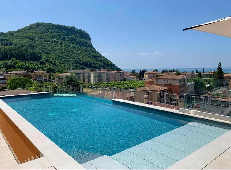 Rta Doria Aparthotel Garda  3*, Garda (Verona)