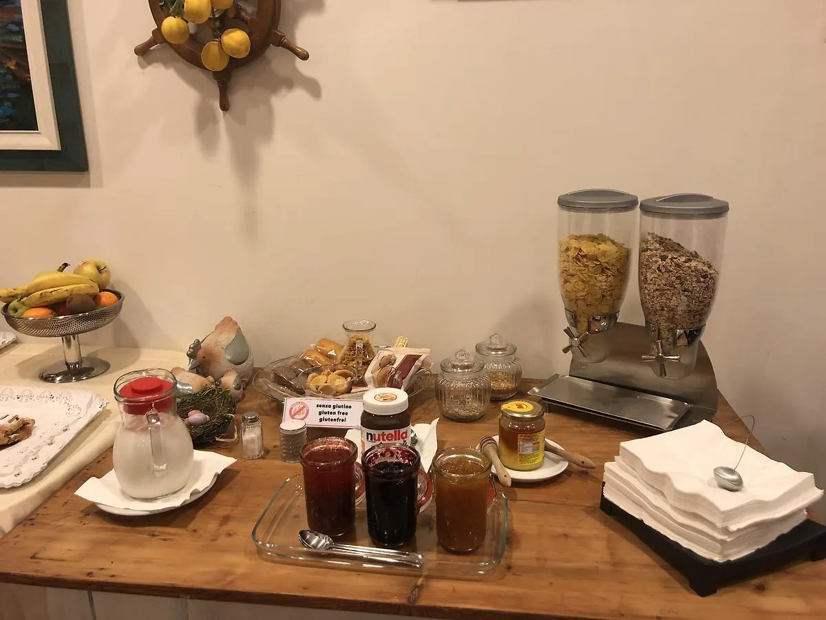 Rta Doria Aparthotel Garda