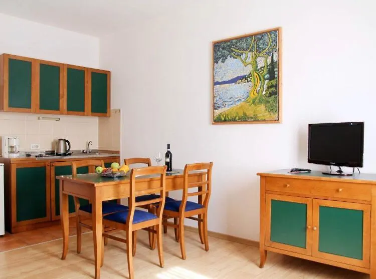 Rta Doria Lejlighedshotel Garda