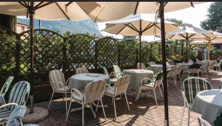 Rta Doria Aparthotel Garda